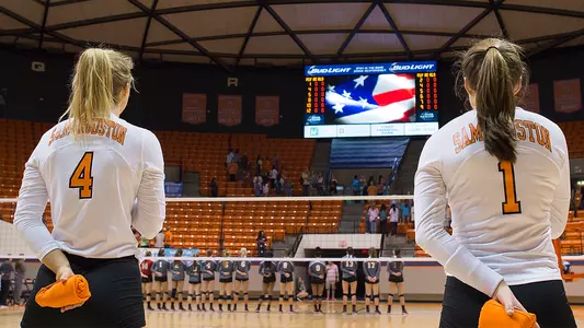 Kats draw Islanders in SLC Tourney opener