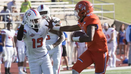 Kats dominate HBU, 53-33, notch 10th win