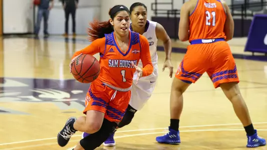 Kats fall at ACU in league opener