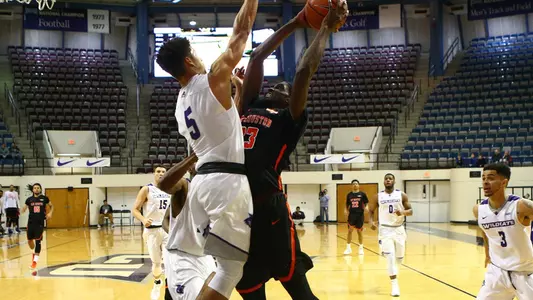 Late rally falls short at ACU