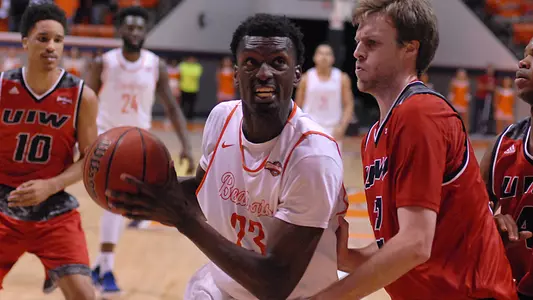 Bench play boosts Kats to 72-63 win vs. UIW