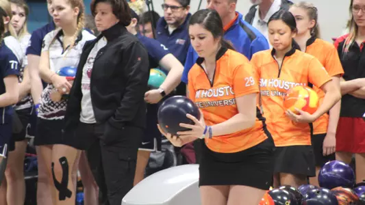 Kats go 4-1 on day 2 of SFA tournament