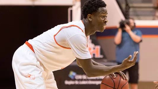 HBU holds off Bearkat comeback