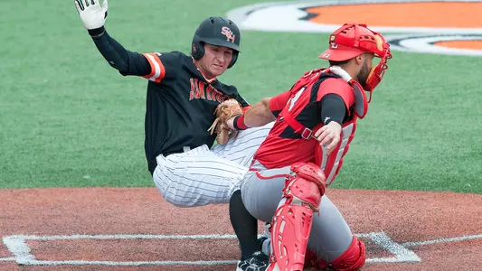Kats charge back, defeat Louisiana, 8-3