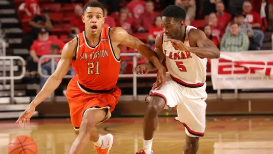 Lamar outlasts Bearkats in Beaumont