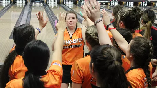 Bowlers head to New Jersey