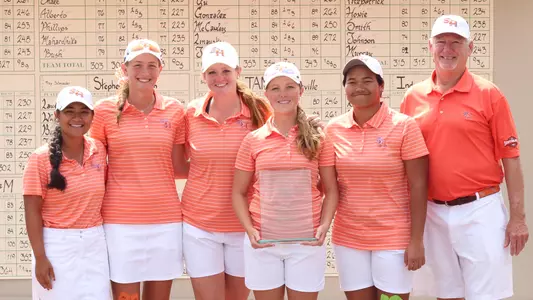 Women's golf claims second straight title