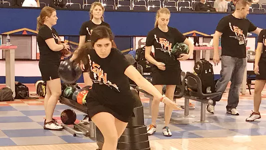 Bowlers sit in 3rd at Sugar Bowl Invitational