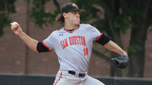 Kats fall 3-2 on walk-off, extra-inning hit