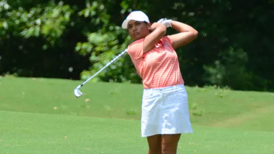 Alberto Claims Title at Rainbow Wahine Invite