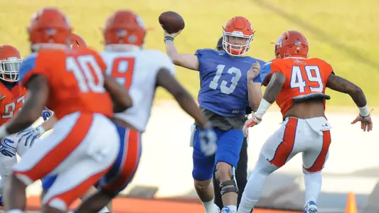 Defense holds strong in Orange-White Scrimmage