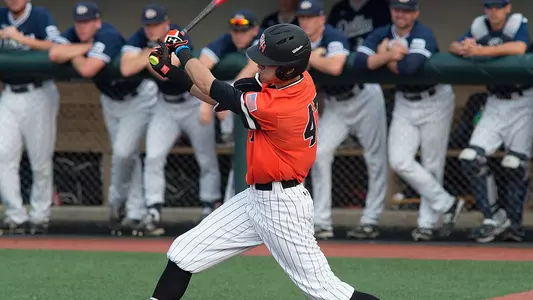 Big inning, prime pitching lead to 7-5 win