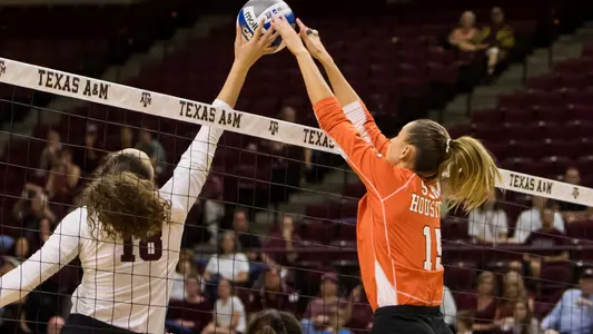 Aggies Take Down Kats In Nightcap
