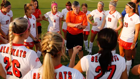 Soccer to hold open training for local coaches