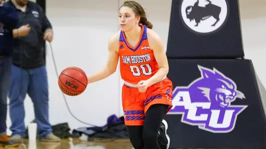 Kats head to Conway to take on UCA