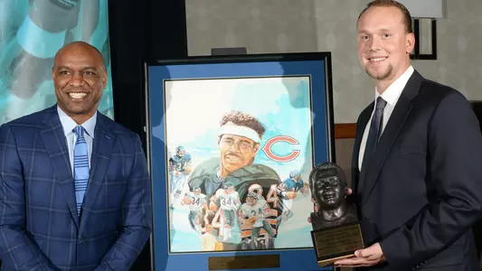 Briscoe repeats as Payton Award winner