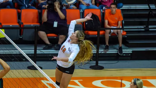 Kats roll to sixth straight win