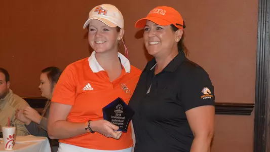 Phillips Claims Title at UT Arlington Invitational