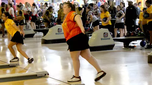 Bowlers take 4th at Kat Klash