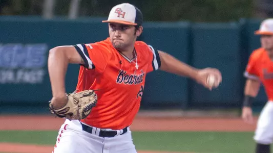 Kats close out sweep of Lamar