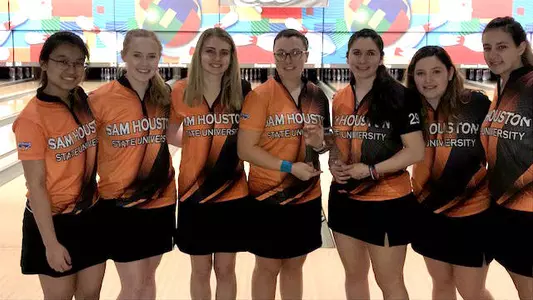 Bowlers take second at Music City