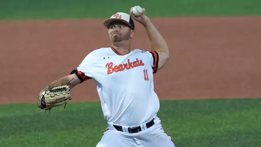 Sam opens series with 10-1 win over ACU