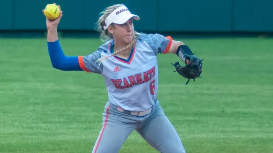 Softball completes sweep of AMCC