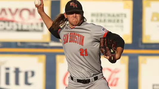 Mikolajchak shines in win at McNeese