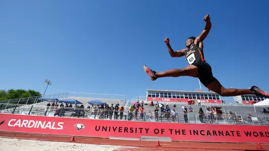 Kats compete at FasTrack Invitational
