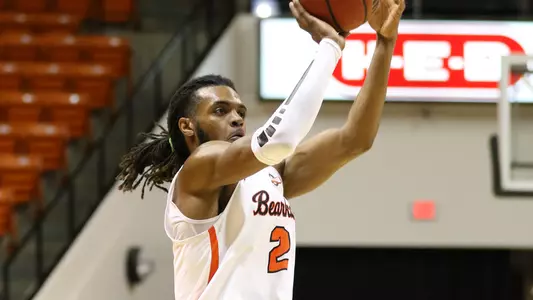 Kats stay unscathed vs UIW