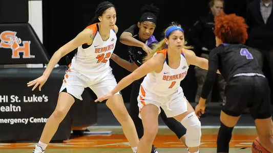 Islanders Take Down Kats, 76-61