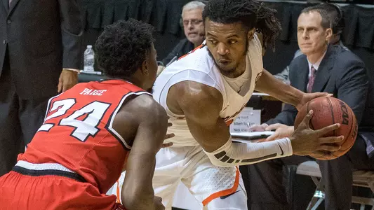 Kats move to 7-0 in SLC