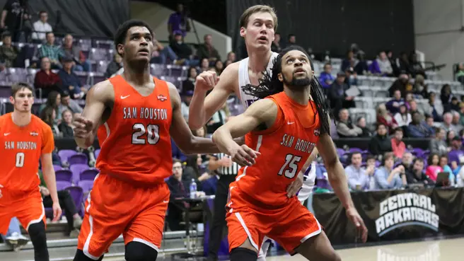 Kats hold off UCA, move to 2-0 in SLC ?