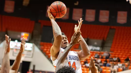 Mitchell tabbed to Henson Award watch list