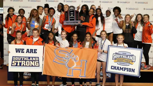 TRACK AND FIELD SIGNS 8 RECRUITS