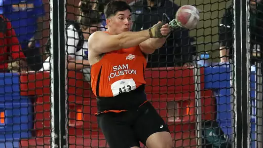 Kats close Day 1 at SLC Indoor