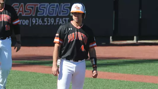 Kats take series from UIW