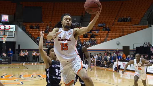 Kats fall late to UCA