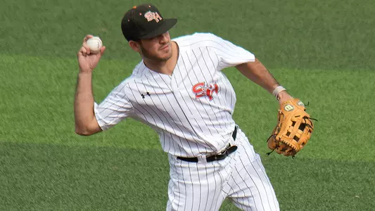 No. 18 Baylor takes down Kats