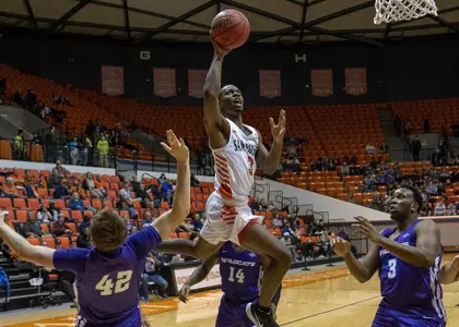 Demarkus Lampley
