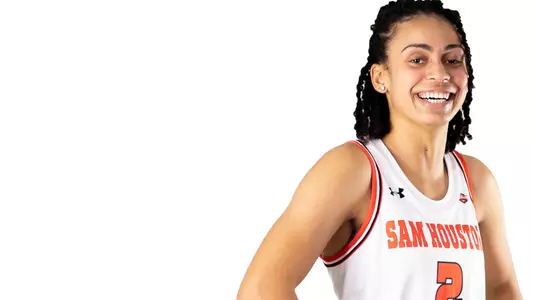 Amber Leggett Header 2020-21