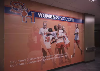 Colisuem SouthHallway3