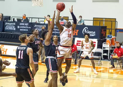 Zach Nutall drives against Lamar