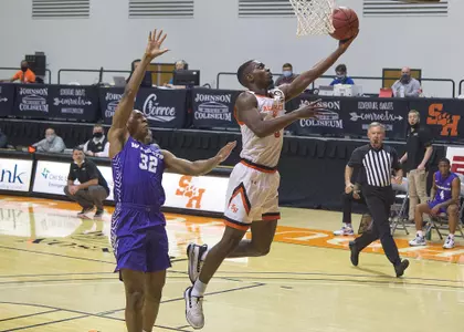 Demarkus Lampley driving against ACU