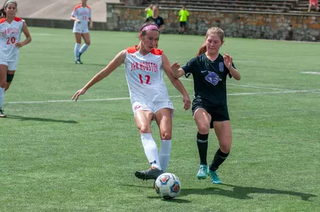 Landri Townsend dribbles against ACU