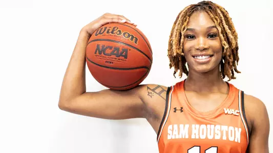 Courtney Cleveland 2021 Header