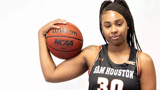 Deondra Young 2021 Header