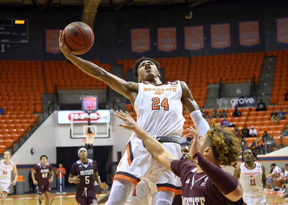 Donte Powers goes for a shot against MO State