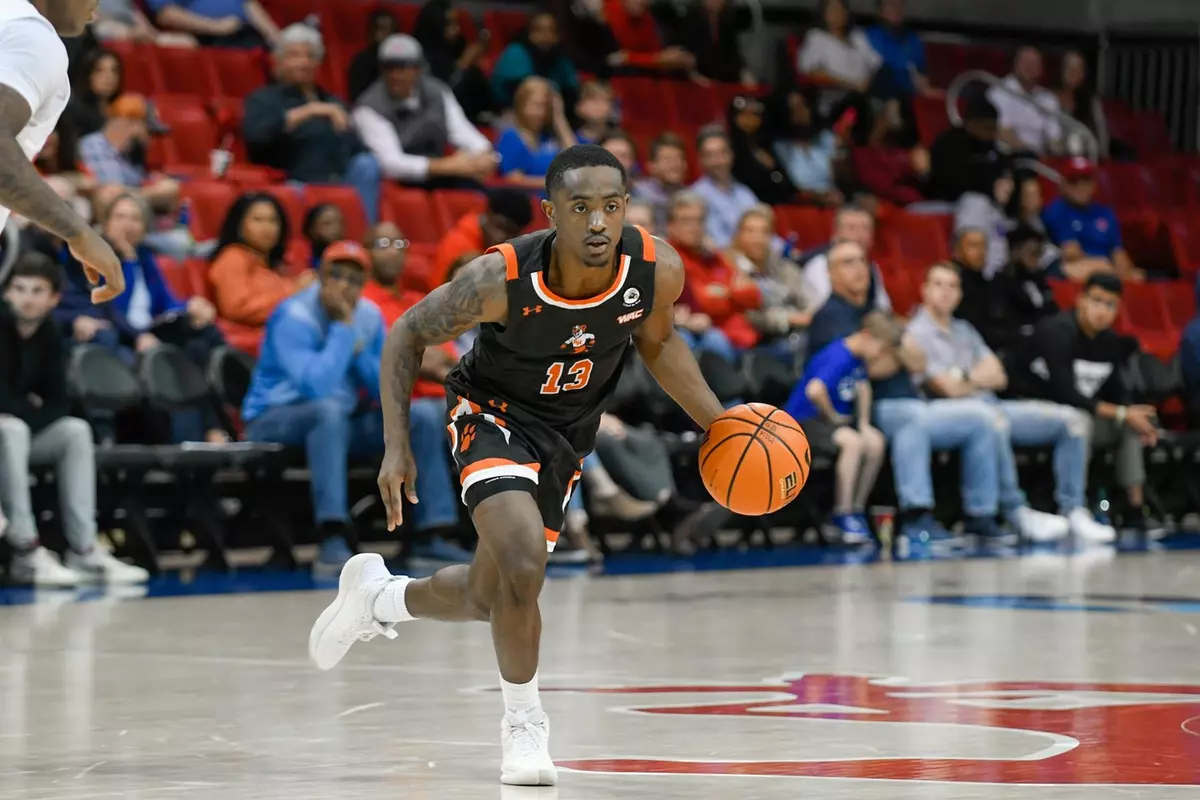 Jaden Ray drives against SMU
