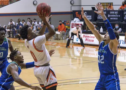 Bryce Monroe shots against the Islanders
